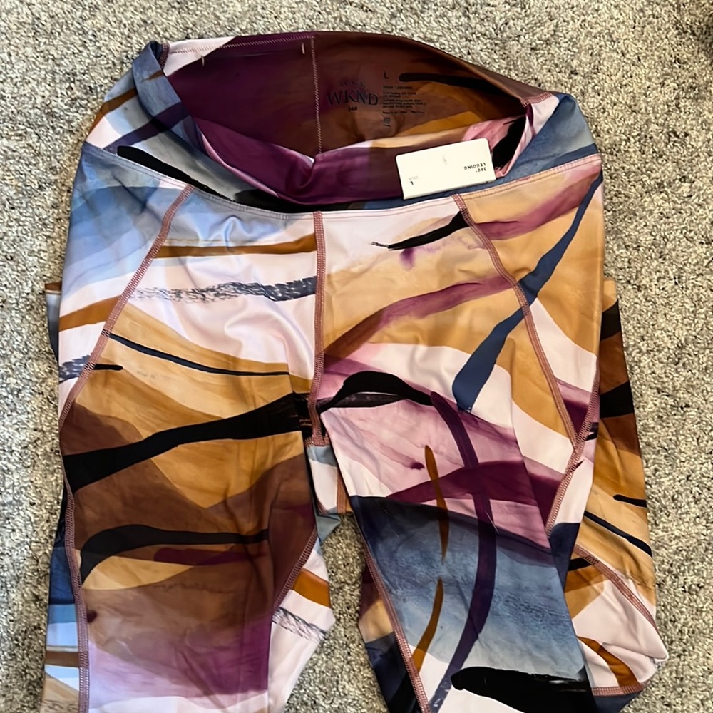 Soma 360 High Rise Cropped Legging - NWT - Large